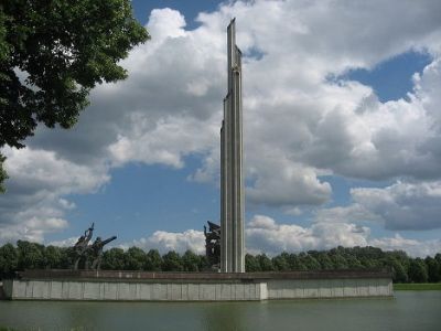 Памятник Освободителям в Риге. Фото: http://ria.ru/